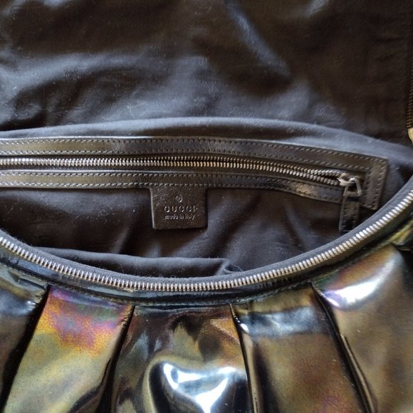 Luxury Gucci Soft Patent Leather Bag - Picture 6 of 15